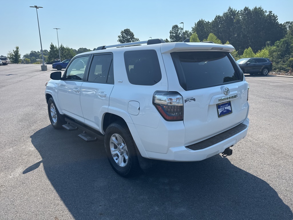 2023 Toyota 4Runner SR5 photo 3