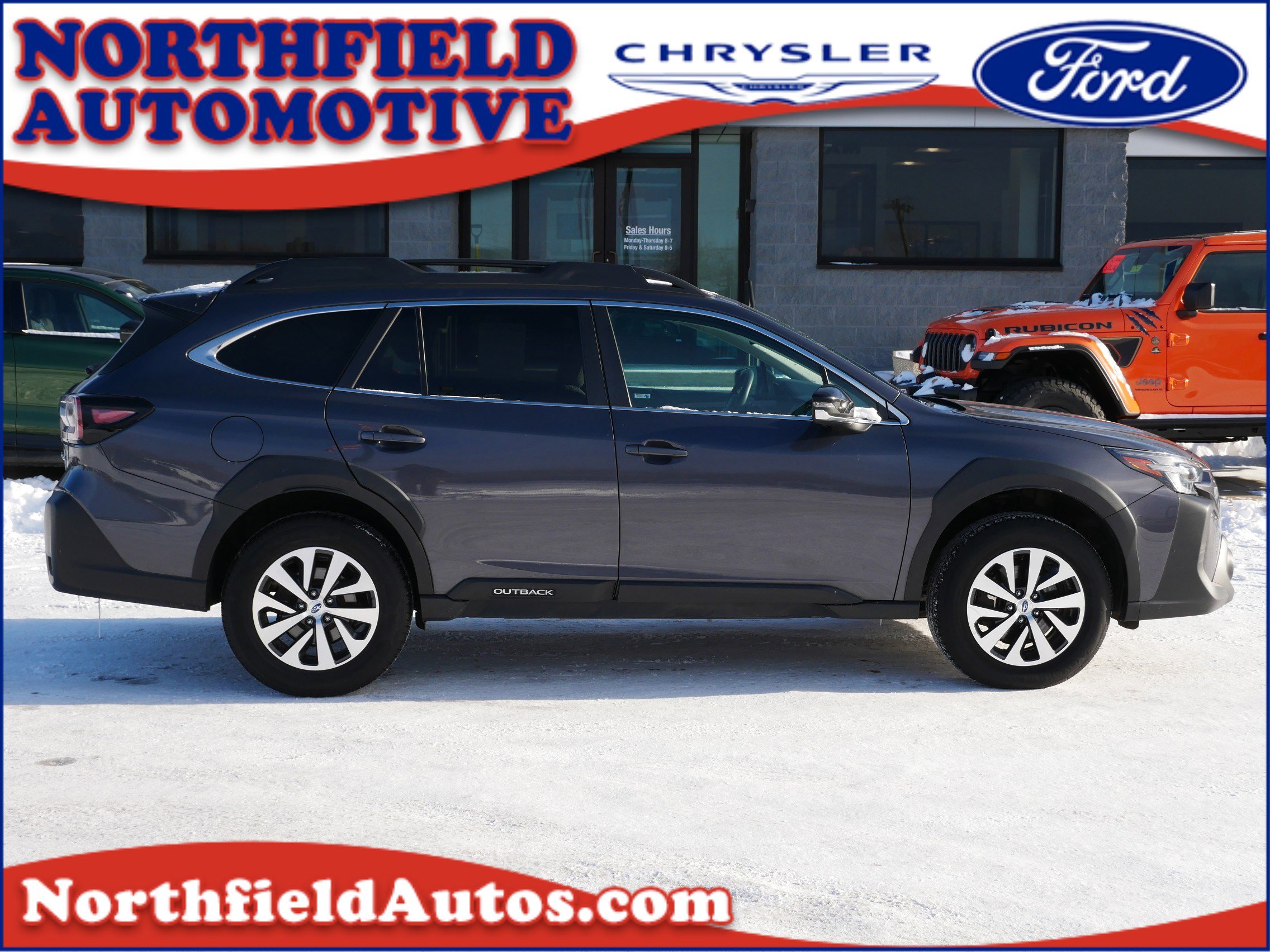 2024 Subaru Outback Premium's photo