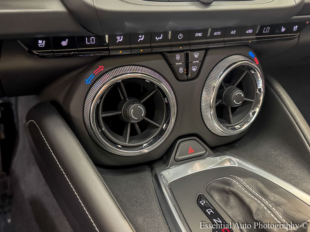 2018 CHEVROLET CAMARO - Image 19