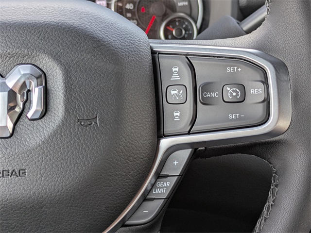 2026 Ram 2500 Big Horn photo 28