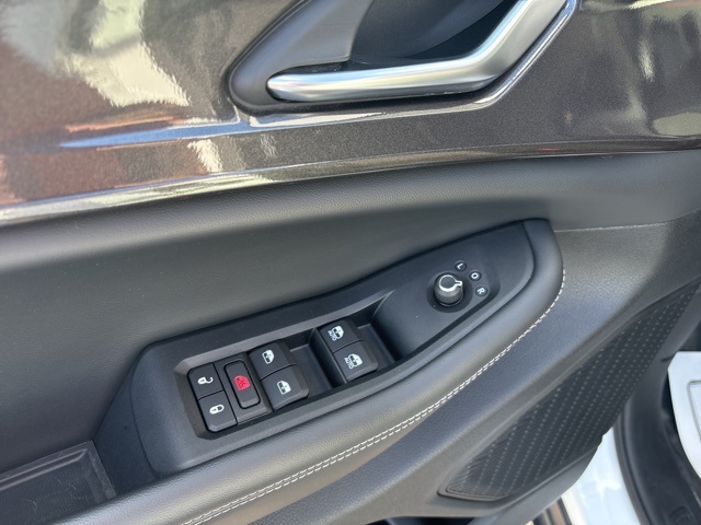 2023 Jeep Grand Cherokee Laredo photo 24