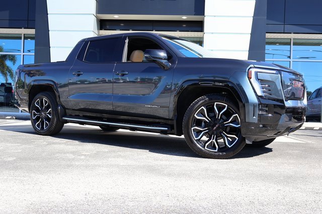 2026 Gmc Sierra EV Denali photo 2