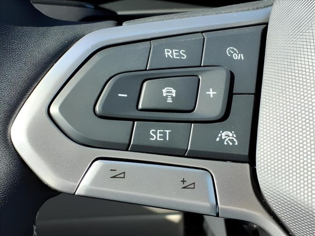 2026 Volkswagen Atlas SE Technology photo 20