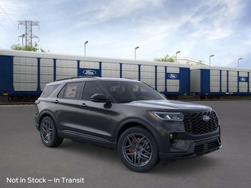 2025 Ford Explorer ST photo 19