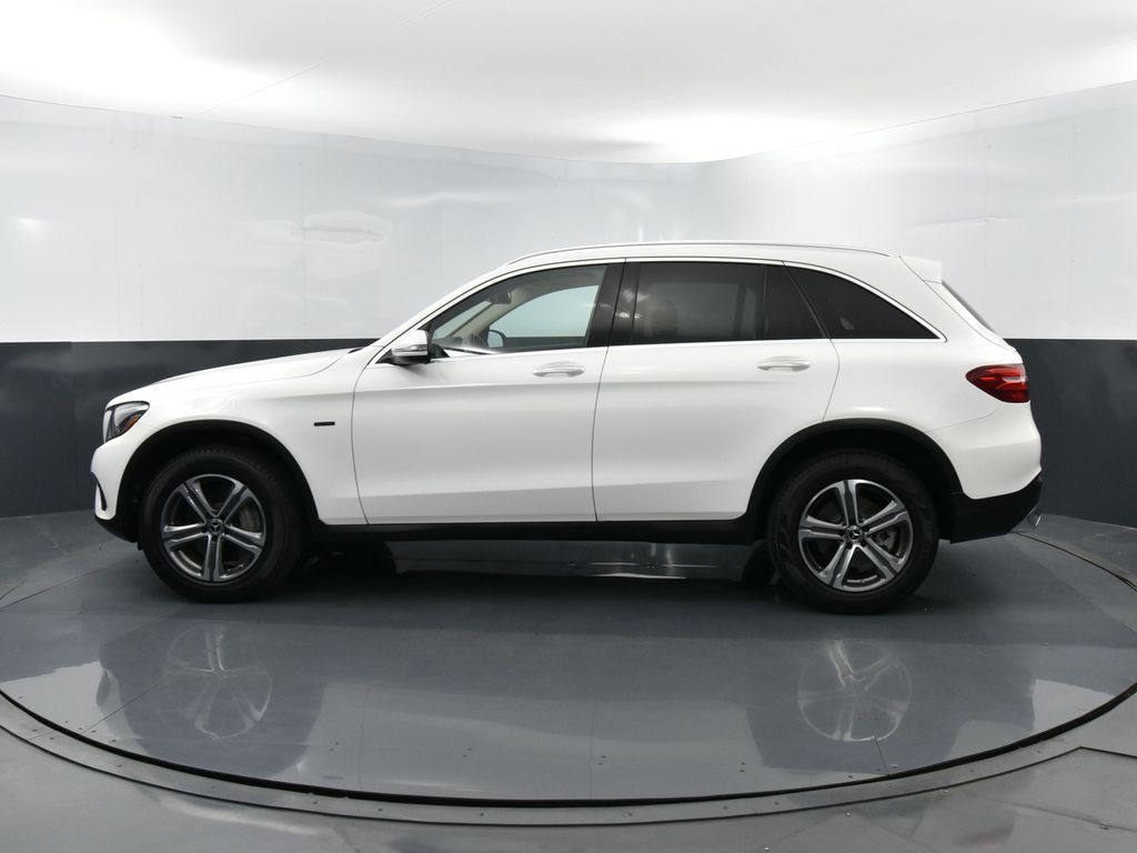 2019 Mercedes Benz GLC 350e 4MATIC photo 3