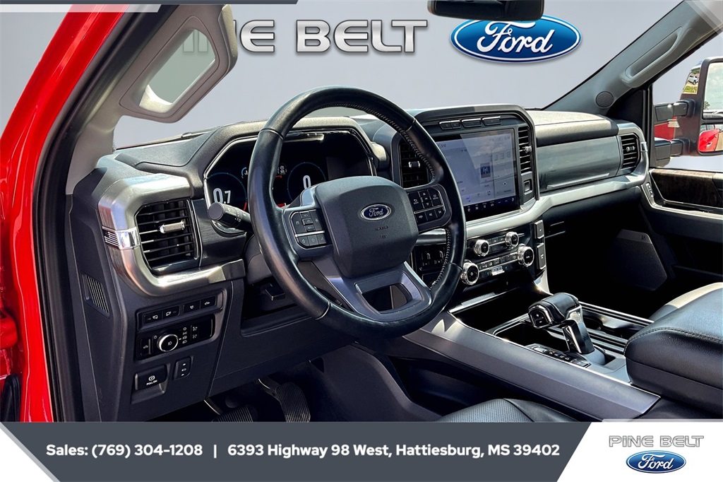 2023 Ford F-150 Lariat photo 12
