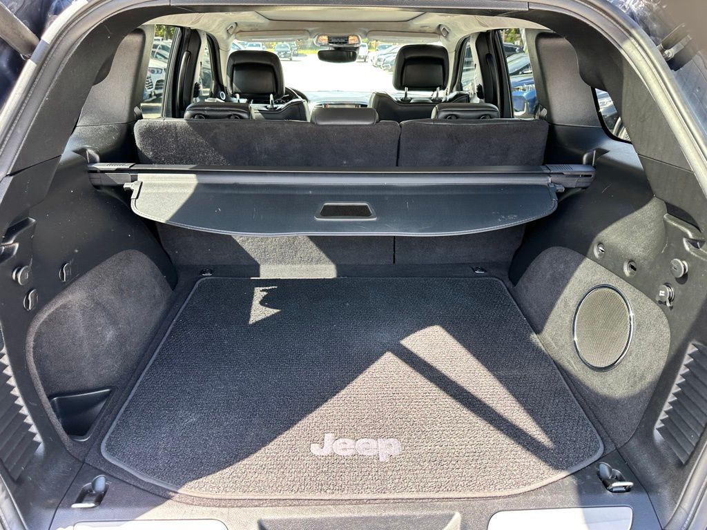 2021 Jeep Grand Cherokee Summit photo 7