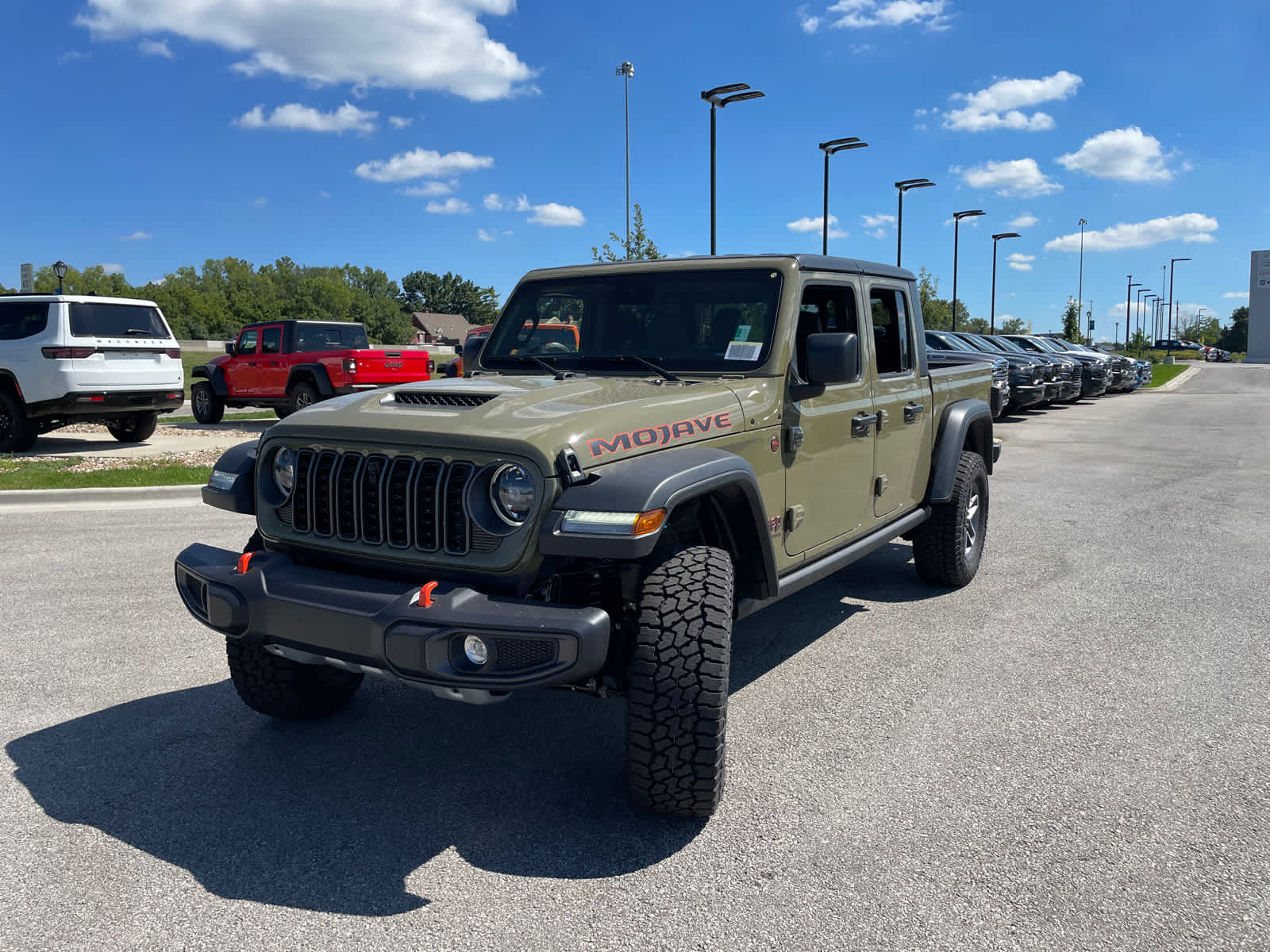 2025 Jeep Gladiator Mojave photo 4