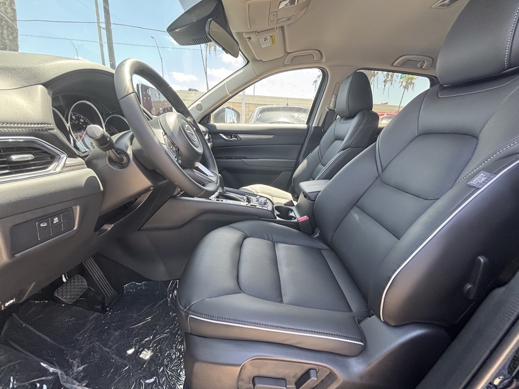 2025 Mazda CX-5 2.5 Select photo 13