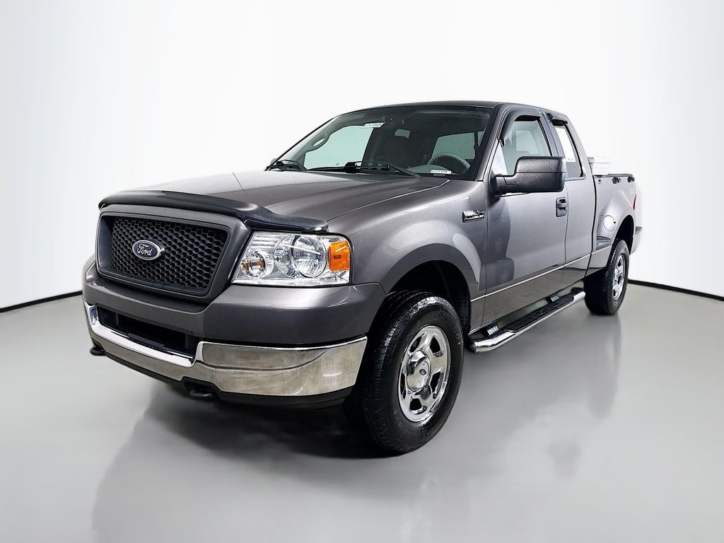 2005 Ford F-150 XLT photo 3