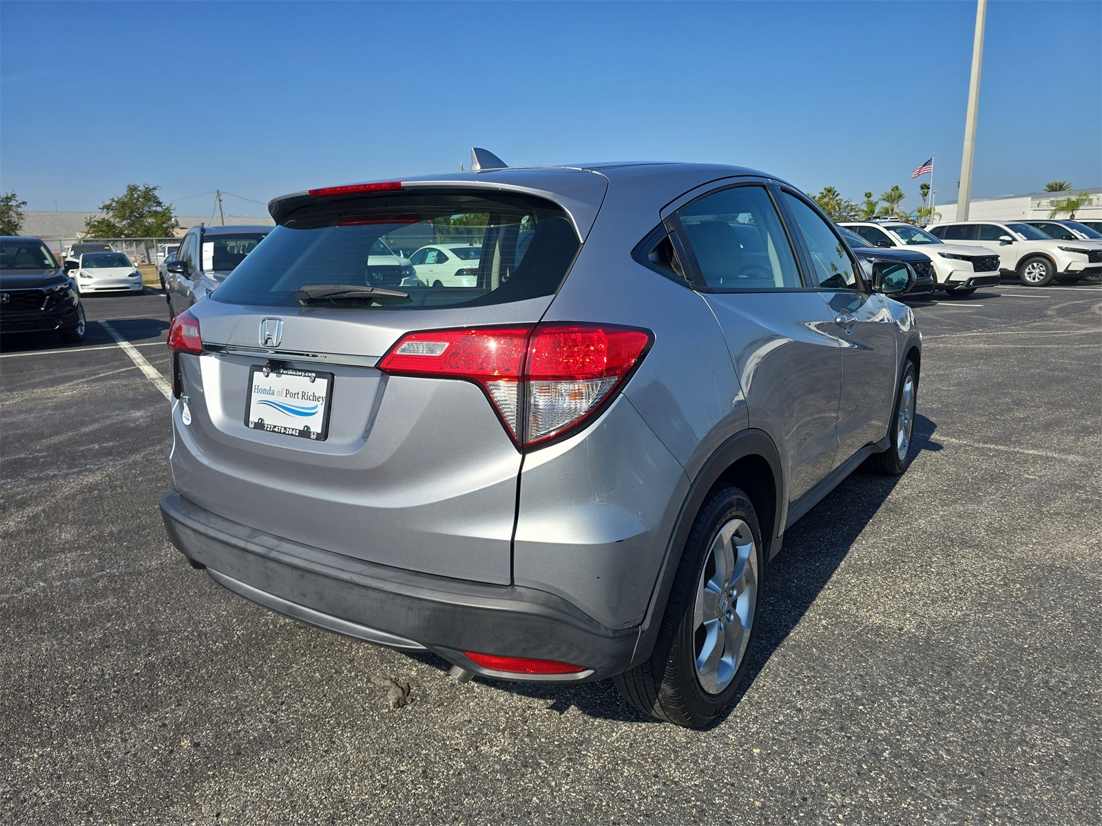2019 Honda HR-V LX photo 3