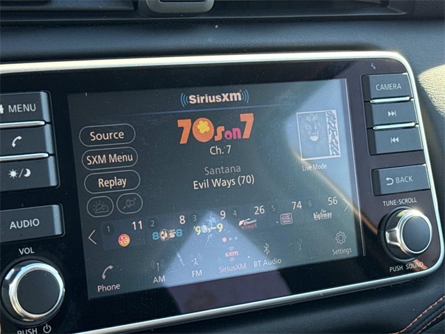 2020 Nissan Versa 1.6 SR photo 3