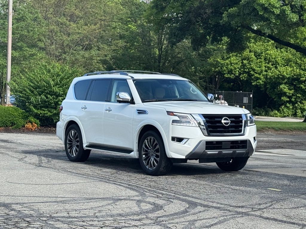 2024 Nissan Armada Platinum's photo