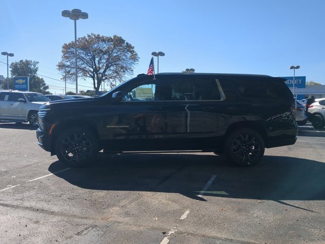 2026 Chevrolet Suburban LT photo 3