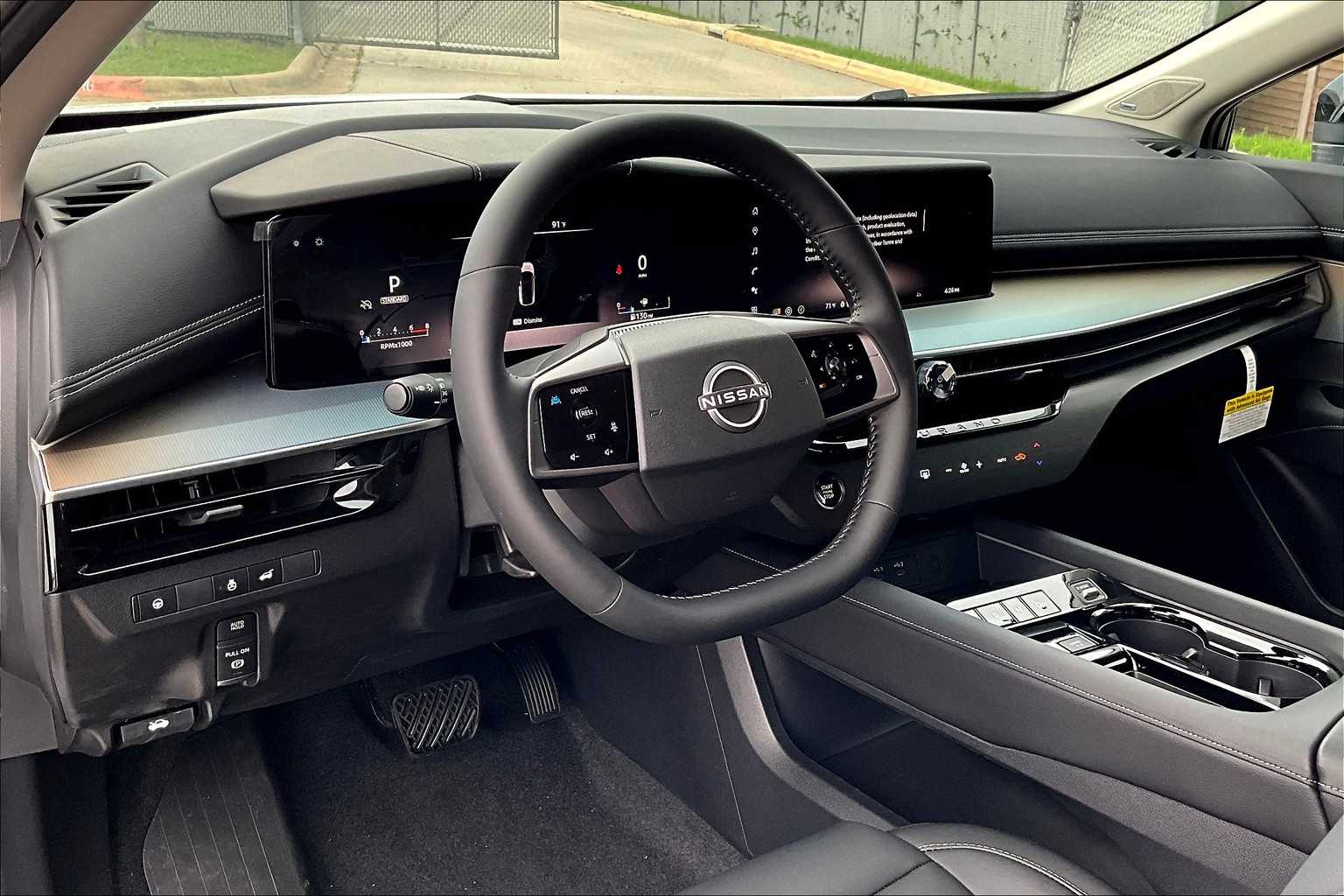 2025 Nissan Murano SL photo 10