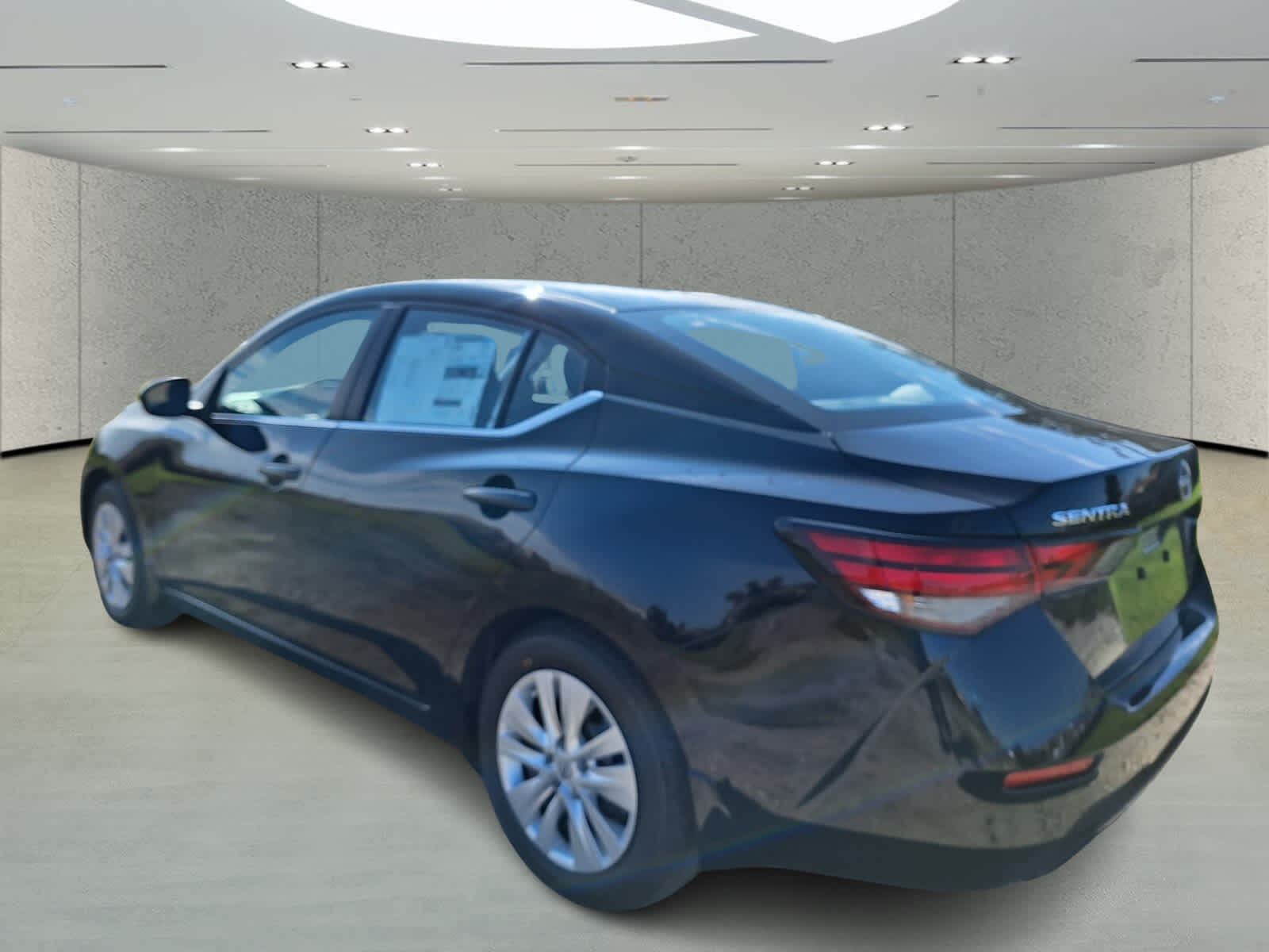 2025 Nissan Sentra S photo 3