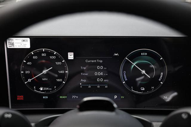 2025 Hyundai Tucson Hybrid Limited photo 11