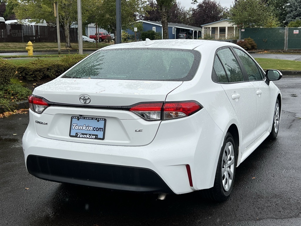 2023 Toyota Corolla LE photo 5