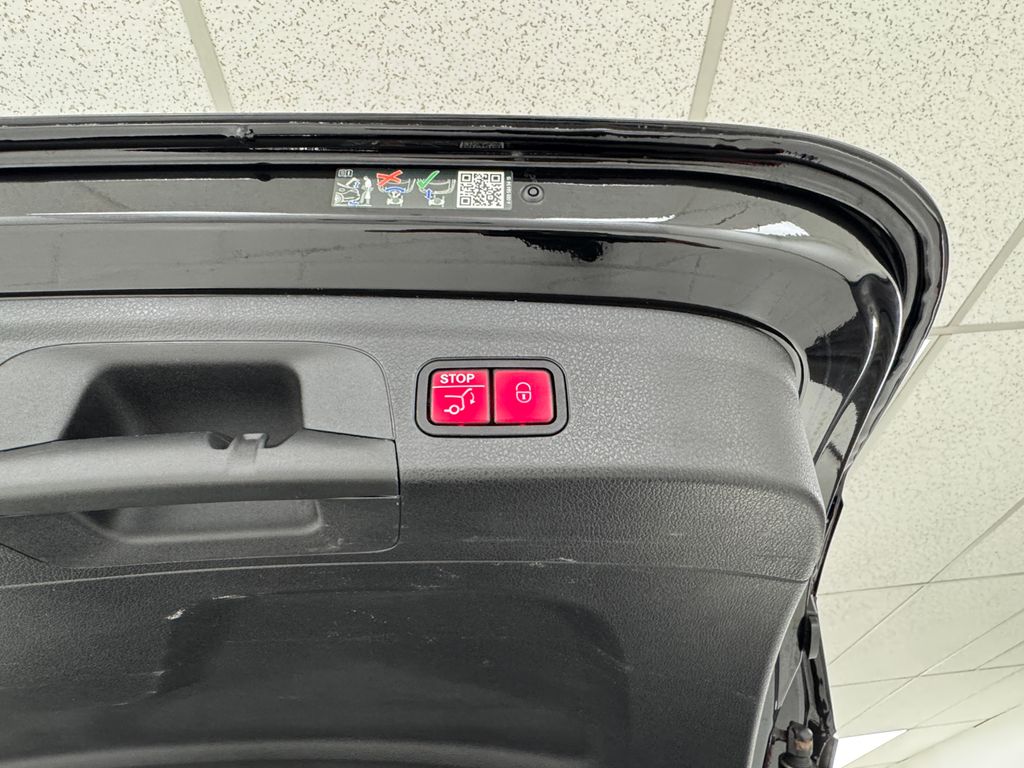 2022 Mercedes Benz GLE 350 4MATIC photo 40