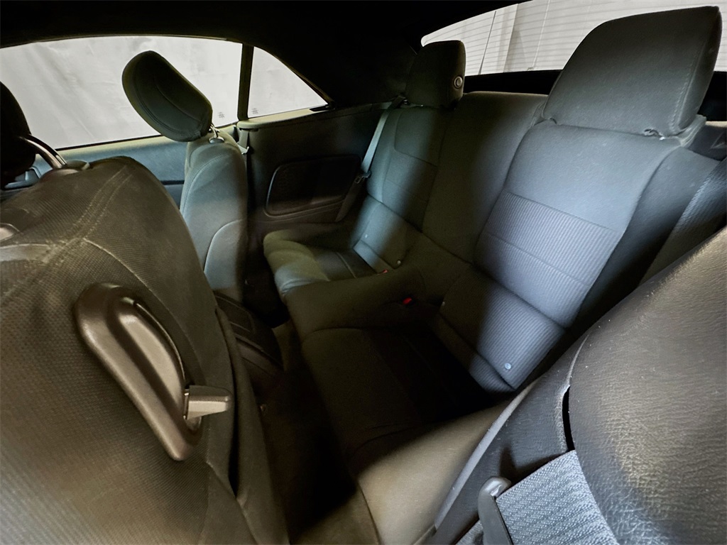 2014 Ford Mustang V6 photo 18