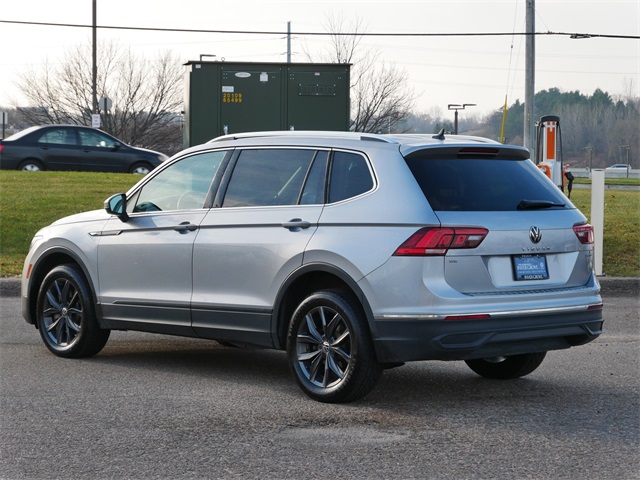 2022 Volkswagen Tiguan SE photo 4