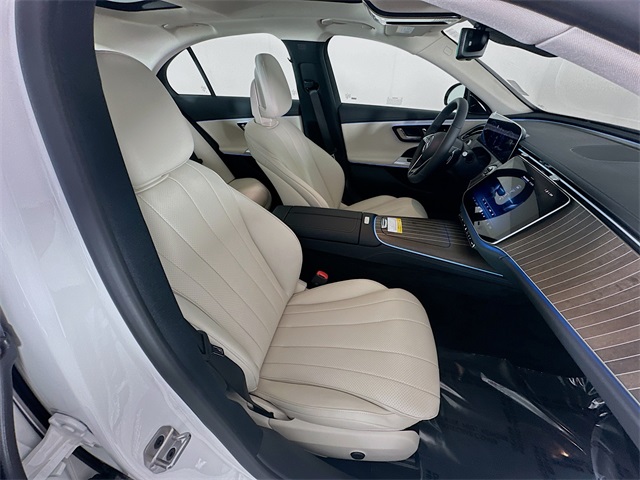 2026 Mercedes Benz E 350 photo 27