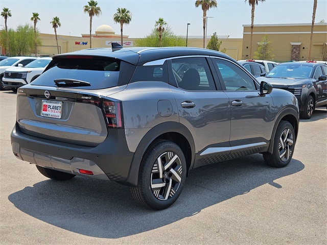 2025 Nissan Kicks SV photo 3