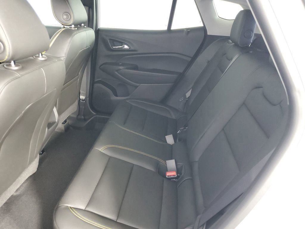 2025 Chevrolet Trax ACTIV photo 13