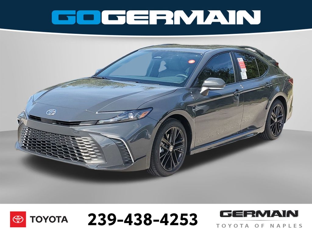 2026 Toyota Camry SE's photo