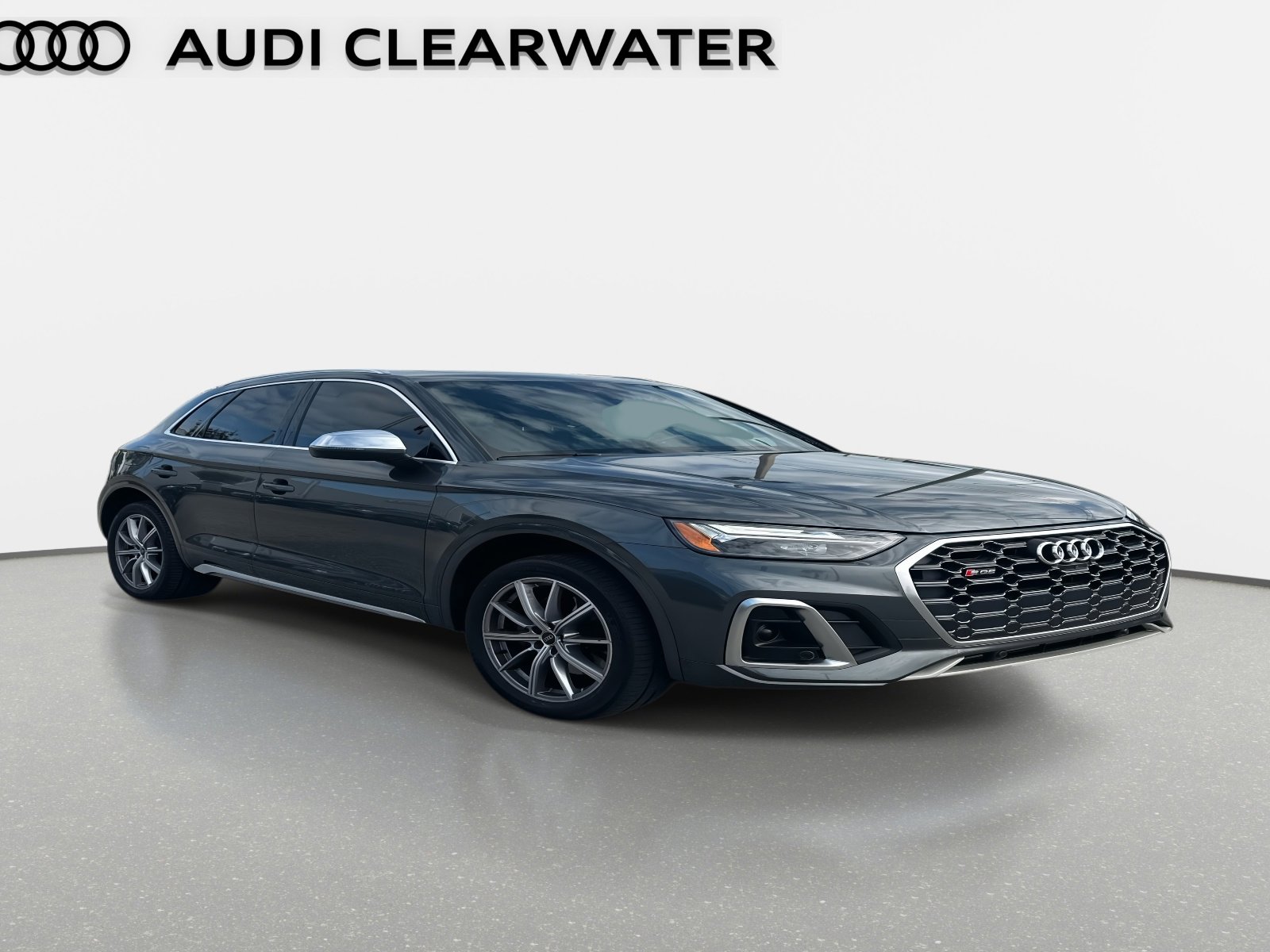 2023 Audi SQ5 Premium Plus's photo