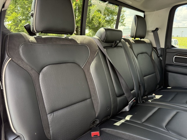 2022 Ram 1500 Laramie photo 13