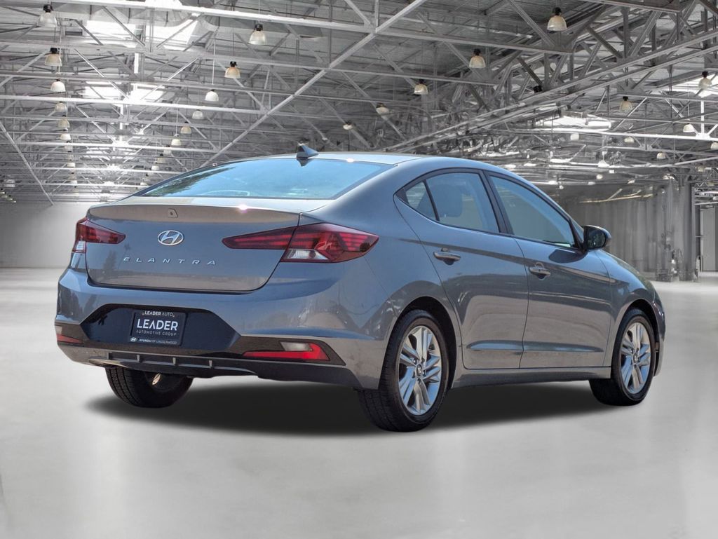 2019 Hyundai Elantra SEL Value Edition Limited photo 5