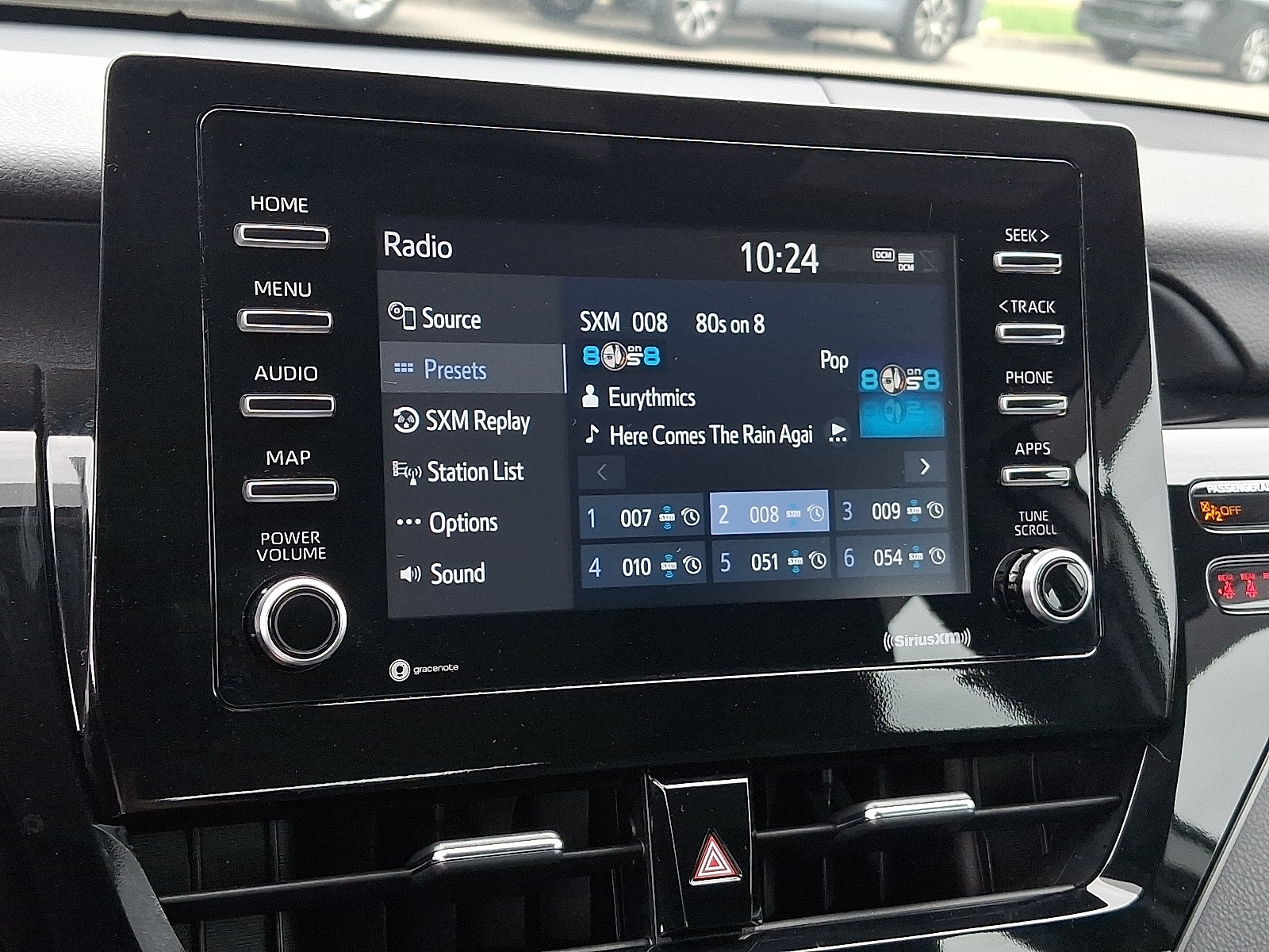 2023 Toyota Camry SE photo 16