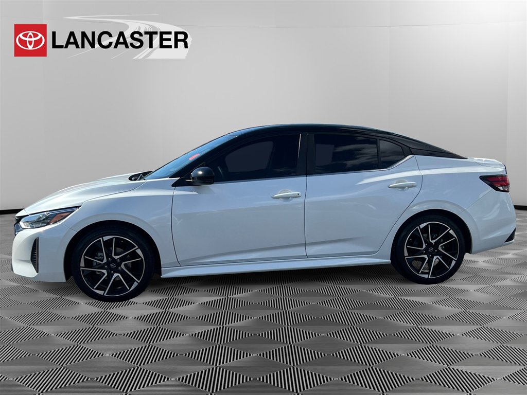 2024 Nissan Sentra SR photo 4