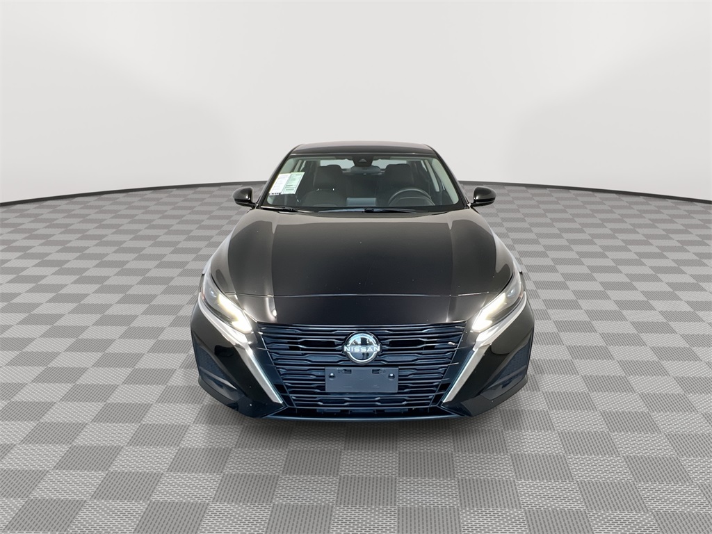 2023 Nissan Altima 2.5 SV photo 3