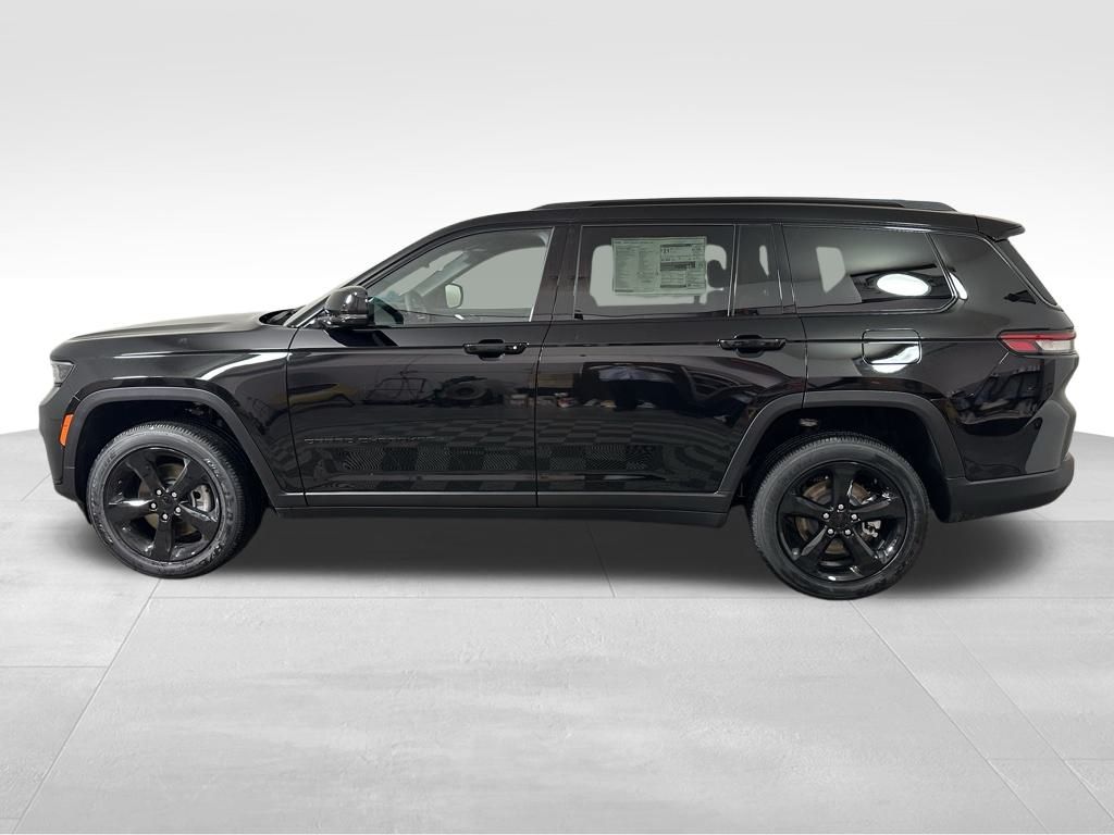2025 Jeep Grand Cherokee Altitude X photo 4