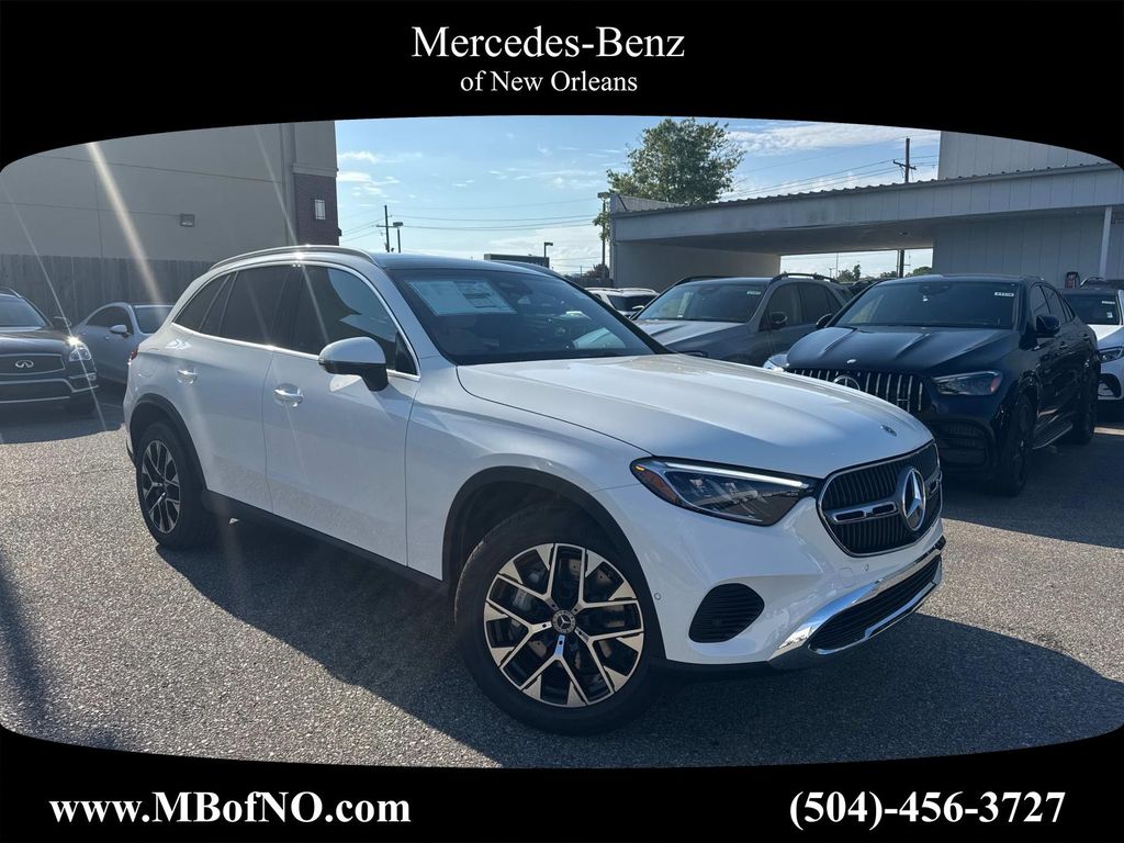 2026 Mercedes-Benz GLC Base's photo