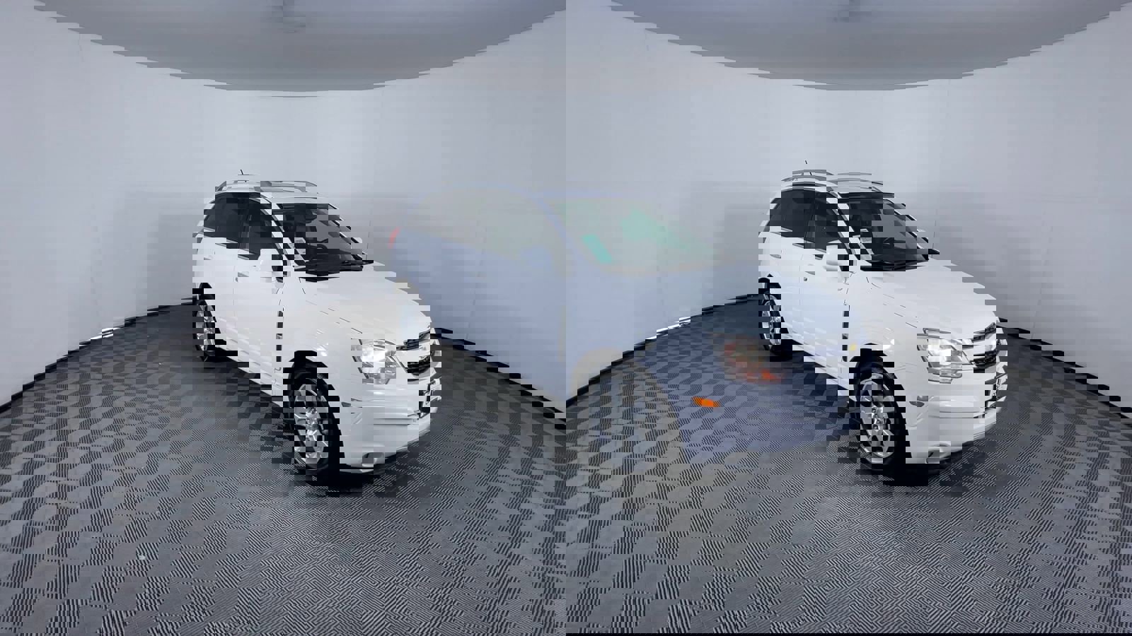 Used 2014 Chevrolet Captiva Sport LTZ with VIN 3GNAL4EK8ES526865 for sale in Aurora, CO