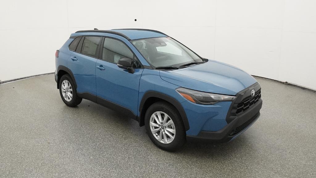 2026 Toyota Corolla Cross LE photo 29