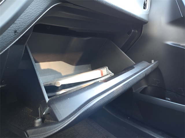 2014 Toyota Corolla Plus photo 30