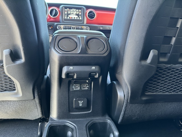 2021 Jeep Wrangler Unlimited Rubicon photo 5