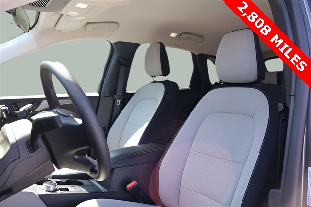 2025 Ford Escape Active photo 2