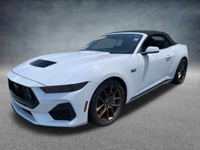 2025 Ford Mustang GT Premium Convertible photo 3