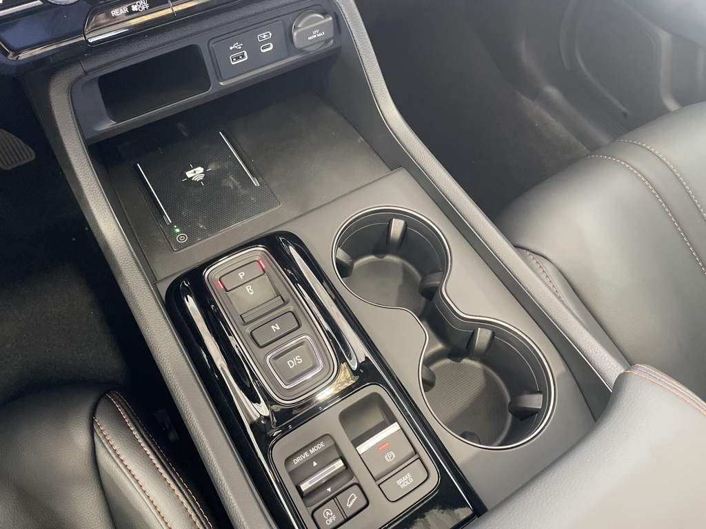 2025 Honda Pilot TrailSport photo 34