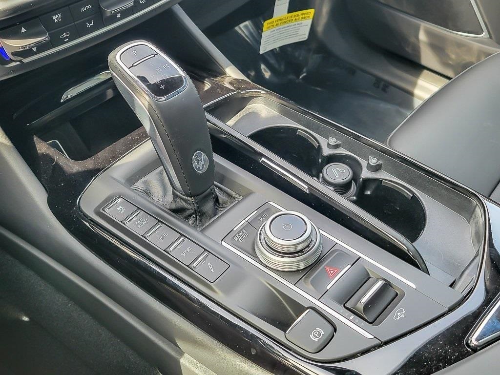 2024 Maserati Levante GT photo 15