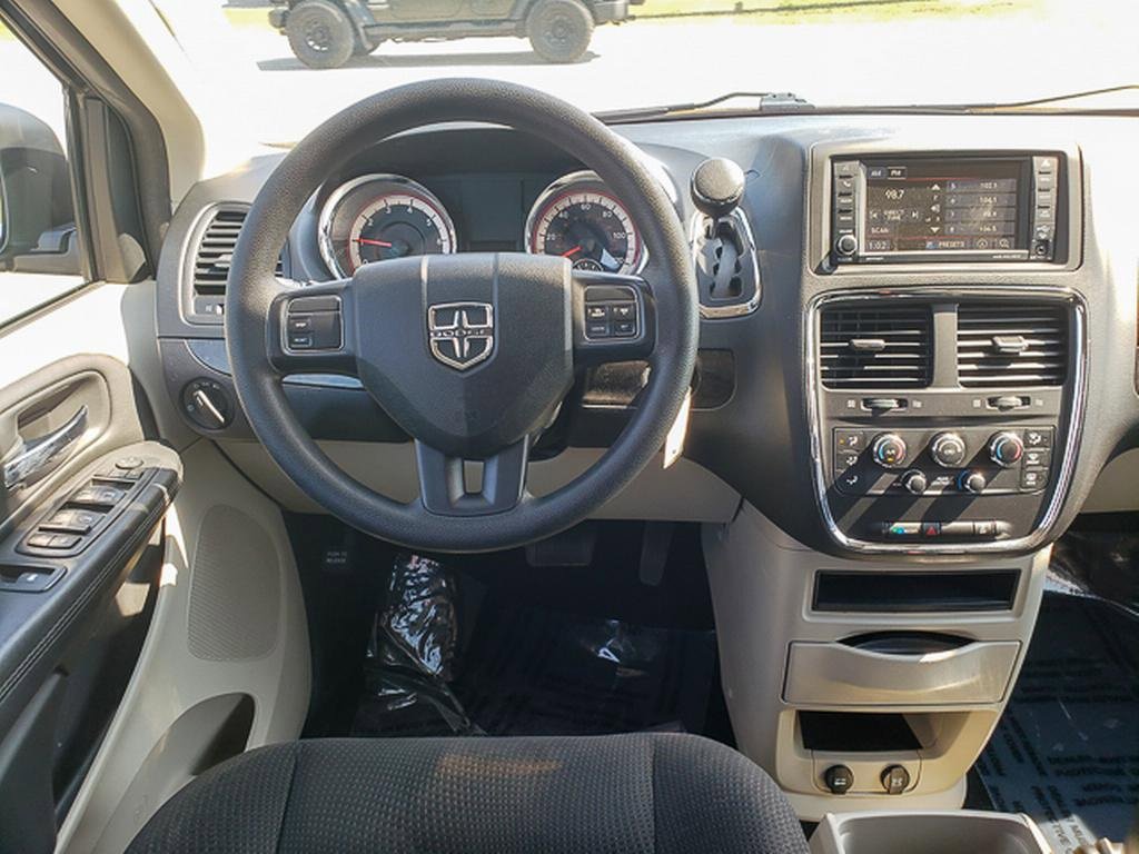 2018 Dodge Grand Caravan SE photo 19