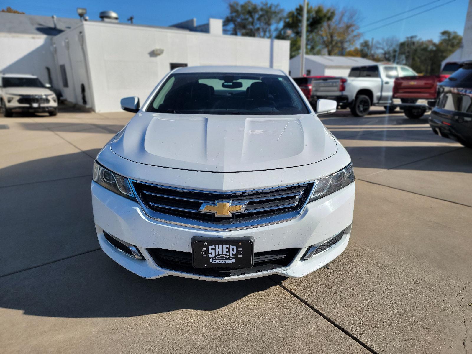 Used 2015 Chevrolet Impala 2LT with VIN 1G1125S39FU116410 for sale in Haven, KS