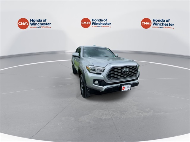 2023 Toyota Tacoma 4x4 Double Cab photo 3