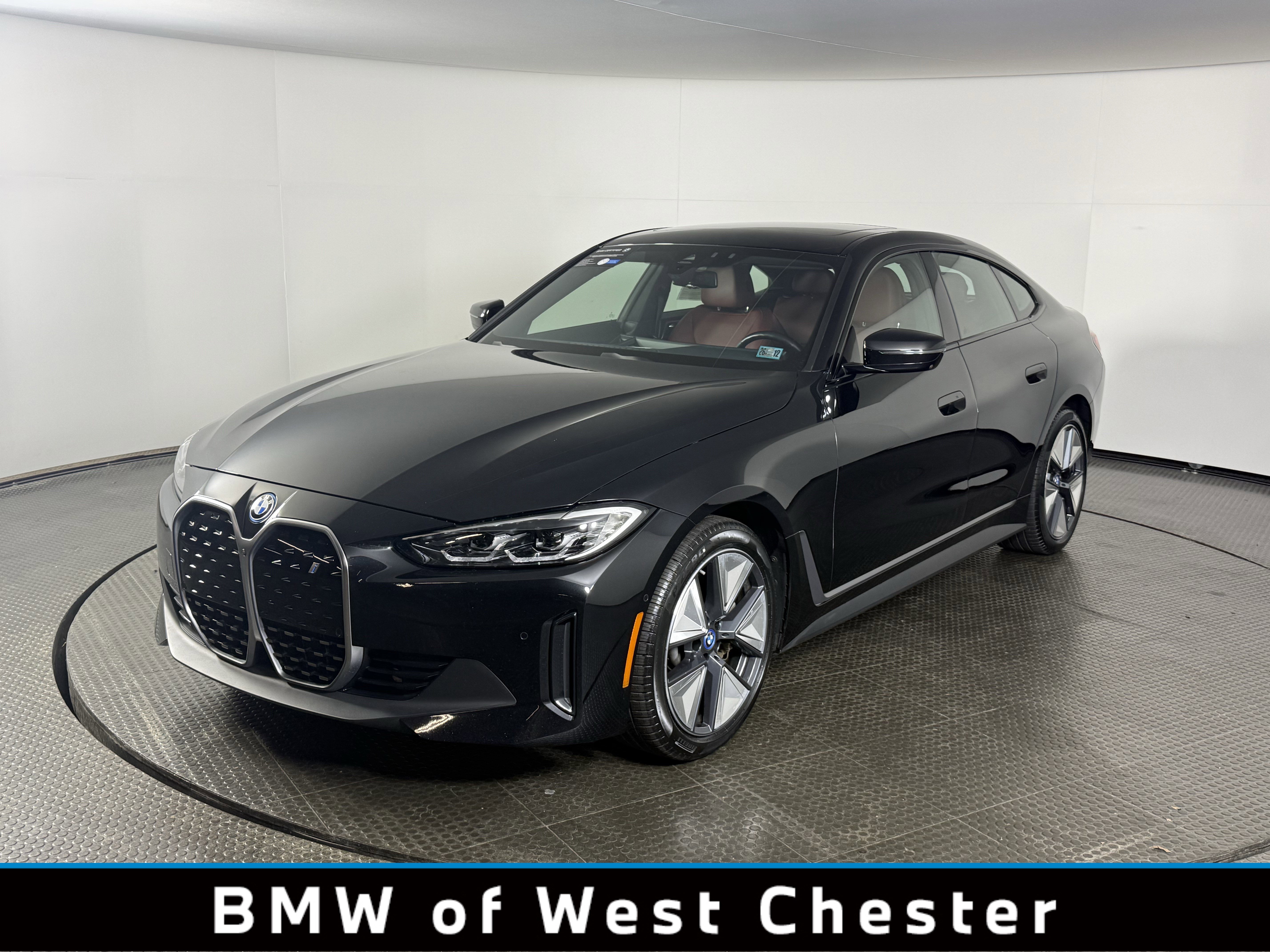 2023 BMW i4 35's photo