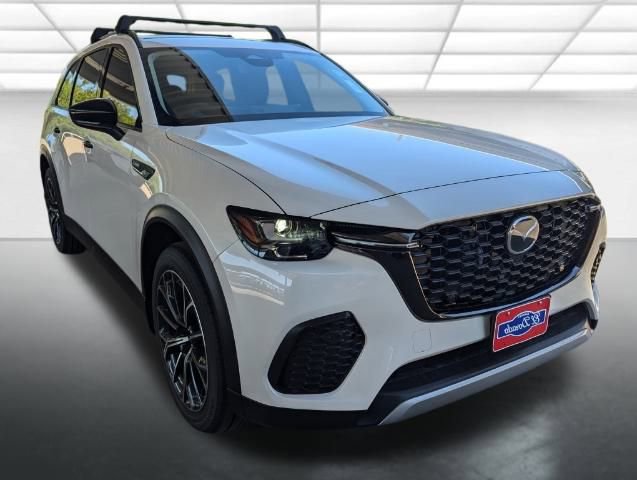 2025 Mazda CX-70 Premium Package's photo